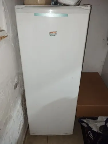 Freezer Consul com Defeito