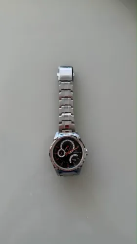 Relógio Festina Original - Aço Inoxidável com Mostrador Preto