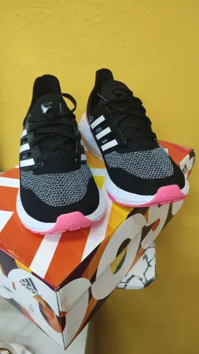 Adidas linha Premium 