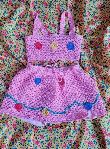 Conjunto de crochê infantil