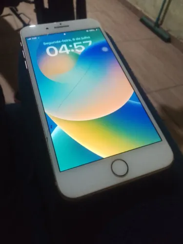 iPhone 8 Plus 64GB