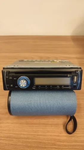 Rádio CD Player e USB Lenox