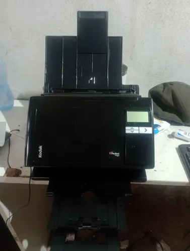 Scanner Duplex automático Kodak i2600 60 Ppm