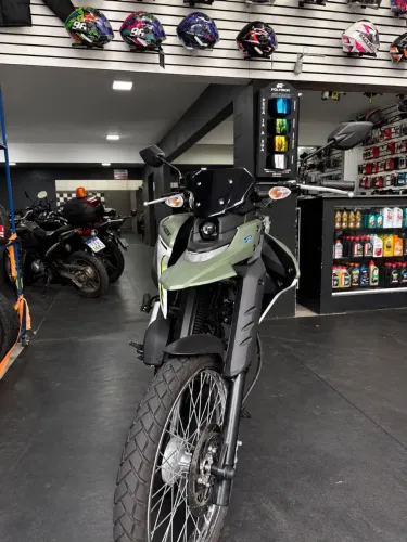 XTZ Lander 250 Nova a-venda