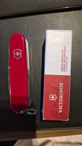 Canivete Victorinox Deluxe Tinker (modelo 2026)