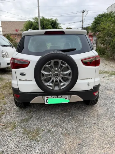 Ford Ecosport Freestyle 1.6 16V Flex 5P 2014