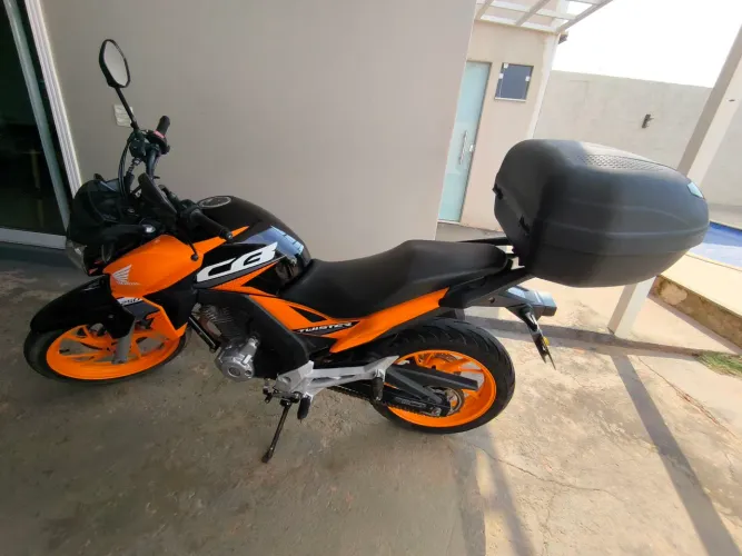 Edição Limitada, moto de procedência. ZAP *