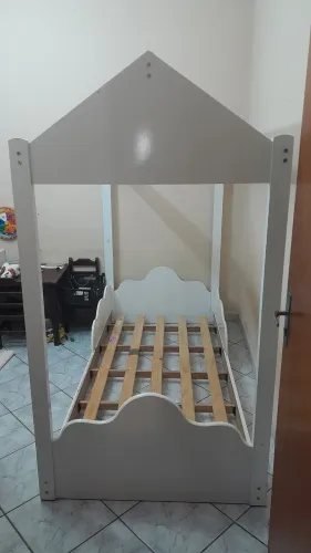 Cama casinha montessoriana
