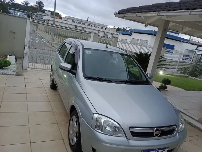 Chevrolet Corsa Hat. Maxx 1.4 8V Econoflex 5P 2012