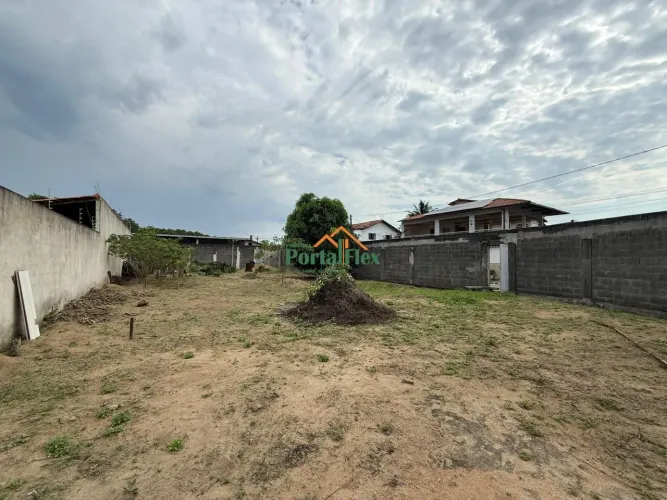 Terreno à venda em Morada de Laranjeiras - Serra/ES