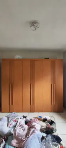 Guarda-roupa casal 6 portas