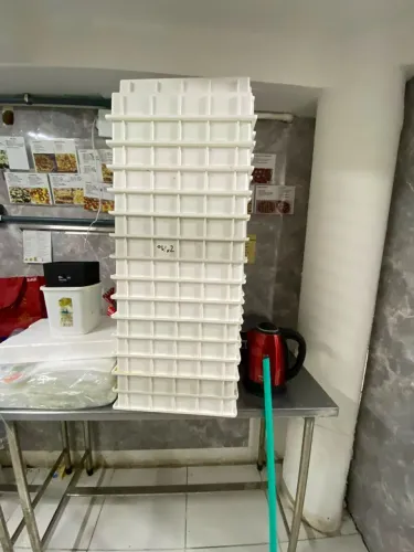 caixa plastica poliestireno empilhavel
