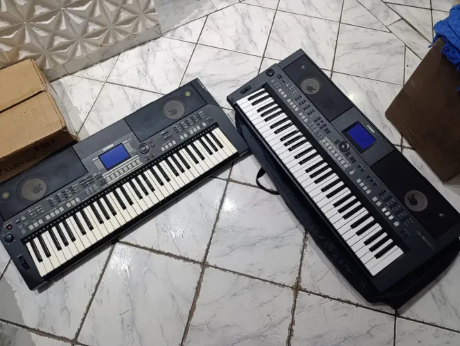 Teclados Yamaha psr s550b novinho PSR S650 novinho
