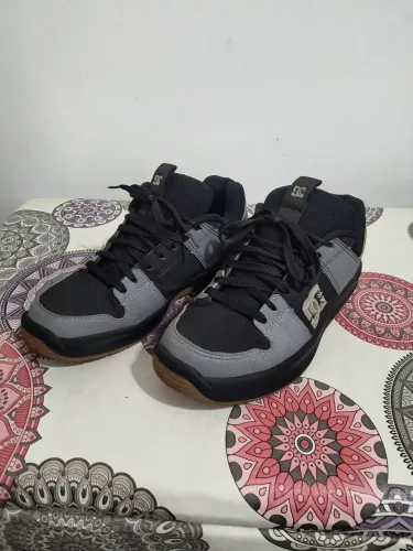 Tênis DC shoes no precinho!