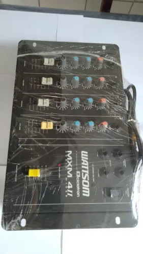 mesa de áudio 4 canais ciclotron