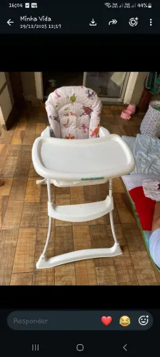 Cadeirinha de alimentação