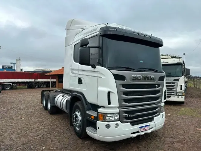 Scania G380 2011 6x2 Trucado