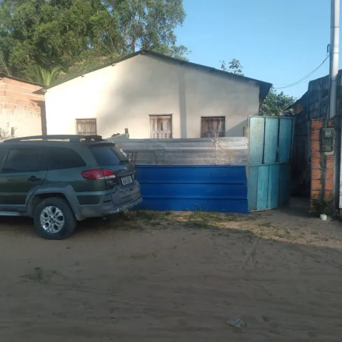 Vende-se ou troca casa em Mucuri Bahia
