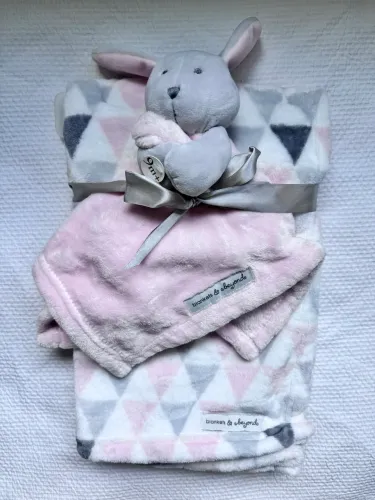 Cobertor e Naninha Blanket and Beyound