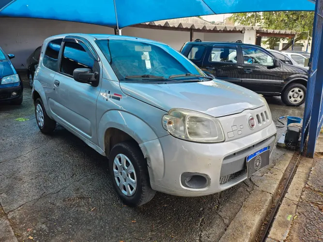 Fiat Uno Vivace 1.0 EVO Fire Flex 8V 3P 2013