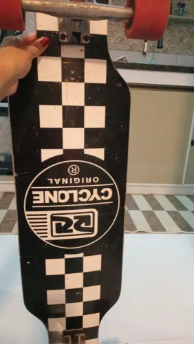 Skate Cyclone