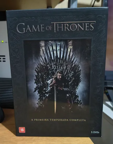 DVD GAME OF THRONES 1,2,3,4 temporada, R$ 210