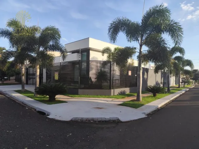 Casa à venda em Maringá, Jardim Oriental, com 3 quartos, 175 m², alto padrão com área gour