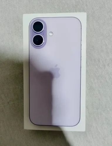 iPhone 17