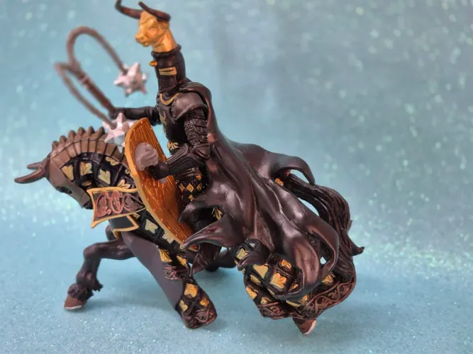 Cavaleiro e cavalo medieval 
