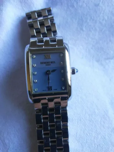 Relógio feminino Raymond Weil