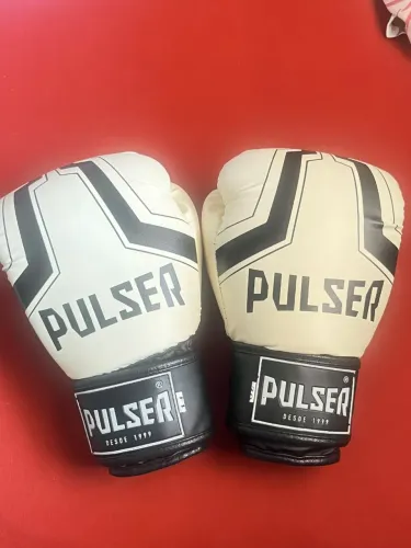 Luva de Boxe da Pulser