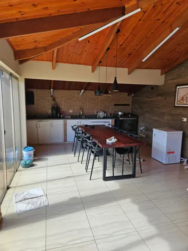 Casa Em Neropolis/ Setor São Paulo