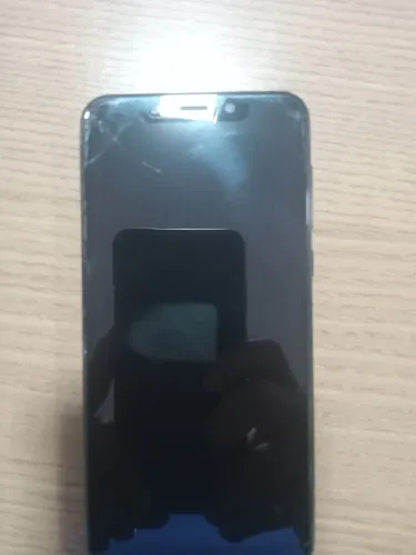 Celular motone 64gb conservado