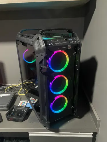 Gabinete Cougar evo + watercooler gamemax 360mm