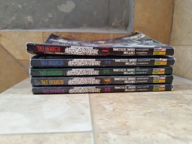 MANGA RESIDENTE EVIL 1 AO 5