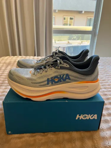 Tênis Hoka Bondi 9 Tam44