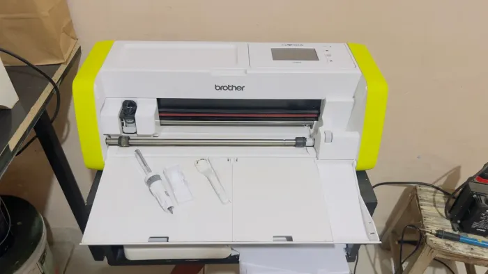 Título do anúncio Máquina de Corte Brother ScanNCut - Excelente Estado