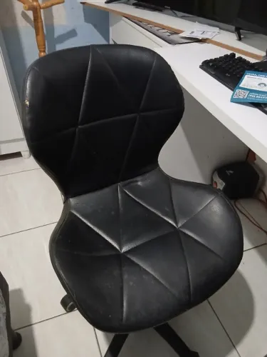 Cadeira de escritório somente no valor de R$130
