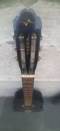 Violão desapego