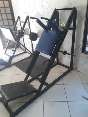Máquina de academia Rack agachamento 