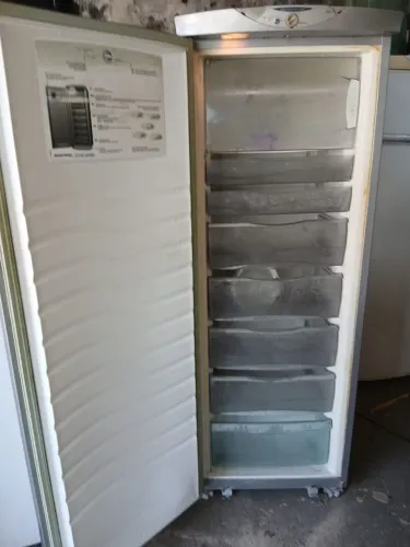 FREEZER FROST FREE COM GARANTIA E
