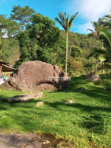 Terreno à venda, 2440 m² por R$ 600.000,00 - Granja Guarani - Teresópolis/RJ
