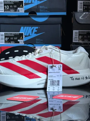 Adidas Adizero EVO SL Run is to Live - tamanho 42BR, original (1016)