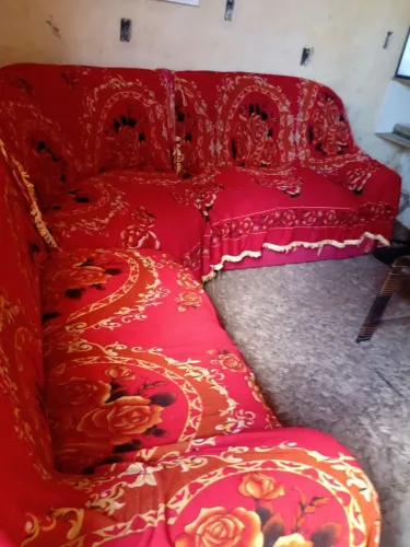 Vende se um sofá de canto