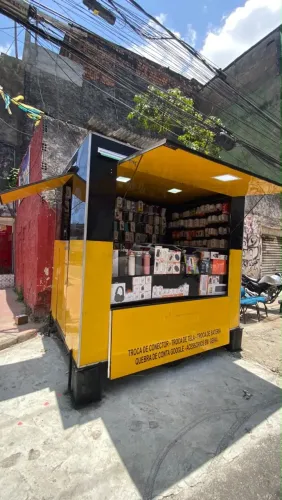 Trailler de eletrônico