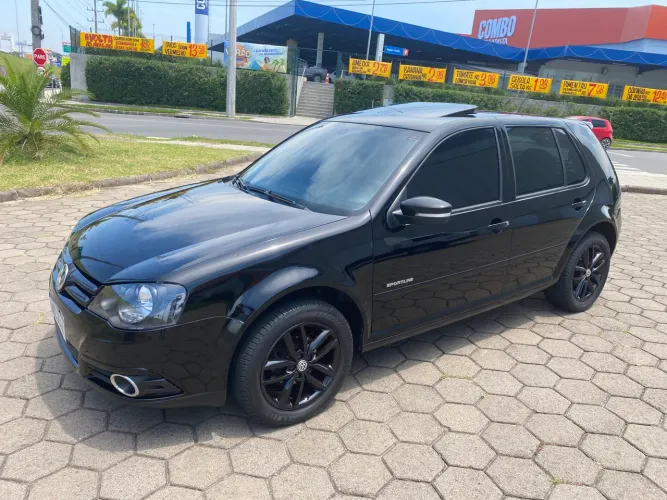 Volkswagen Golf Sportline 1.6 MI Total Flex 8V 4P 2013