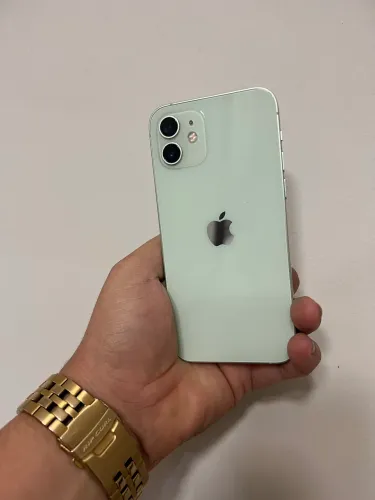 iPhone 12