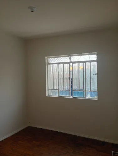 Alugo kitnet Bairro Ipiranga Jacuí