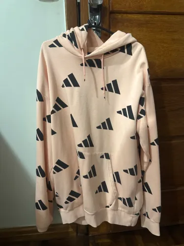 Moletom adidas 