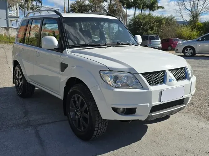 Mitsubishi Pajero TR4 2.0 Flex 16V 4X2 Aut. 2014